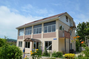Oblaka Guest House